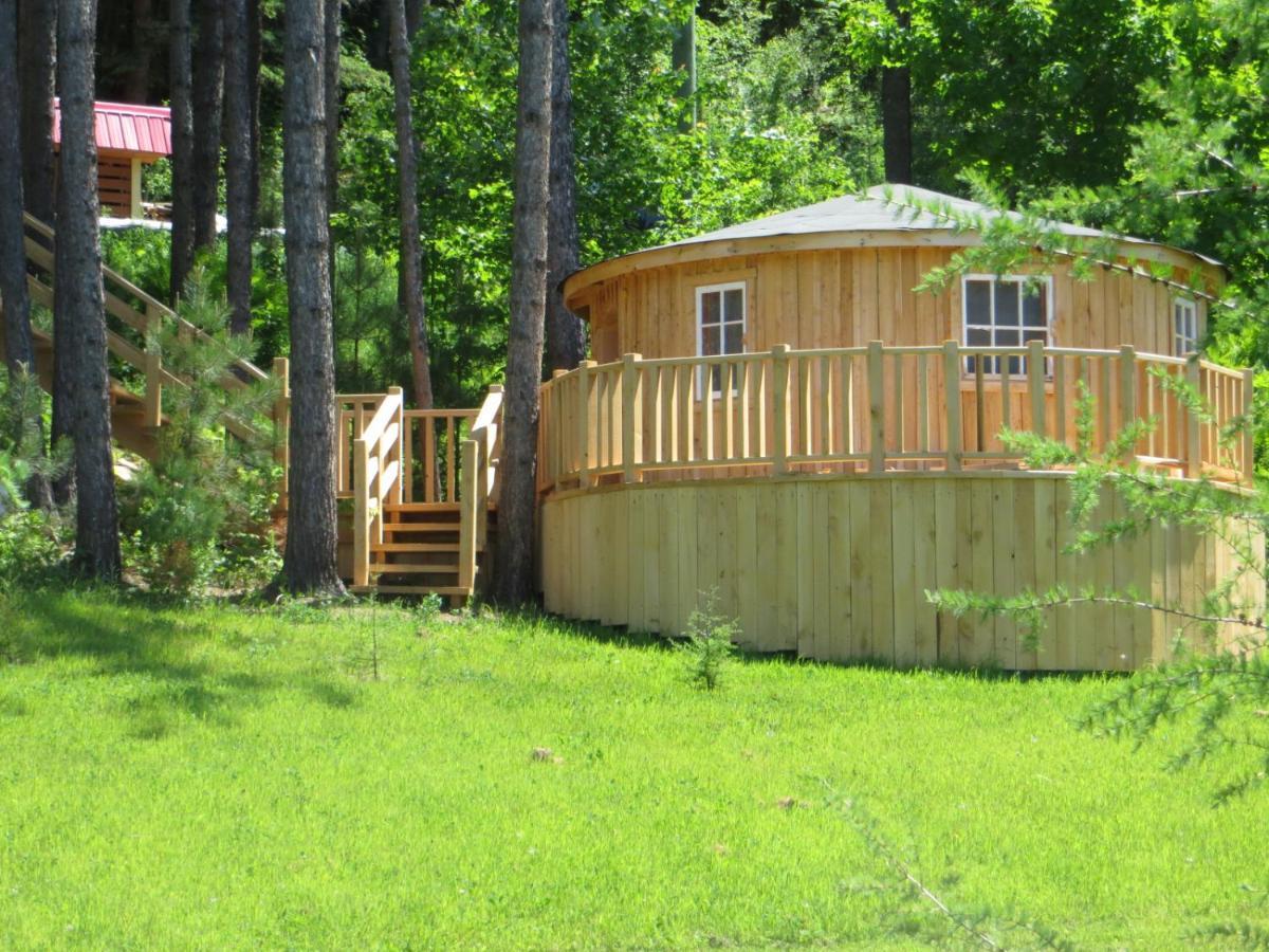 La Maison Sous Les Arbres Saint Roch de Mekinac Екстериор снимка